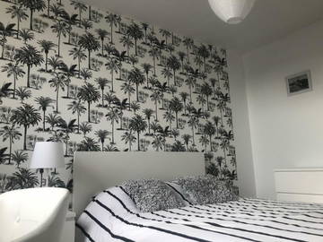 Roomlala | Pokój za miesiąc all inclusive