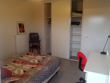 Roomlala | Pokoje do wynajęcia w domach prywatnych