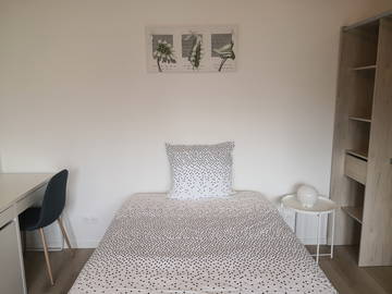 Roomlala | Pokoje do wynajęcia w domu w Arras - w pobliżu uniwersytetu i 