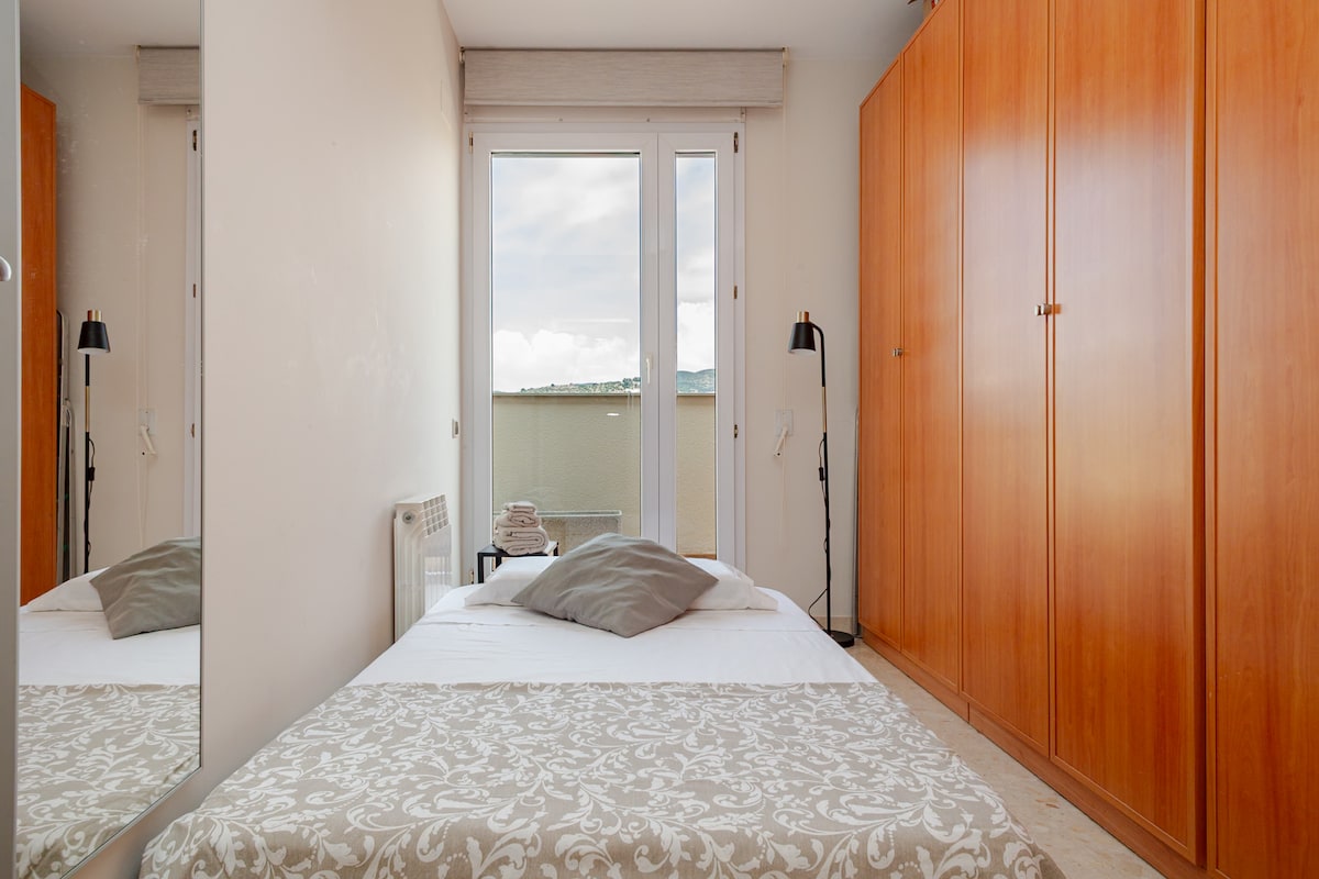Homestay Badalona 671949