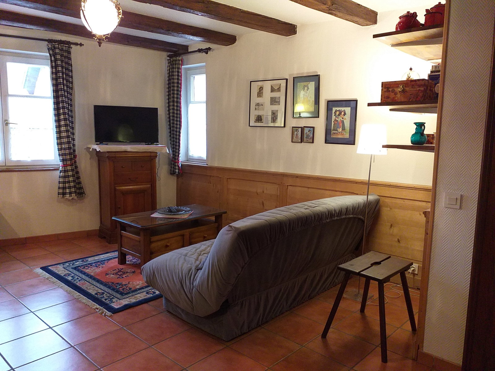 Entire Home Berstett 161658