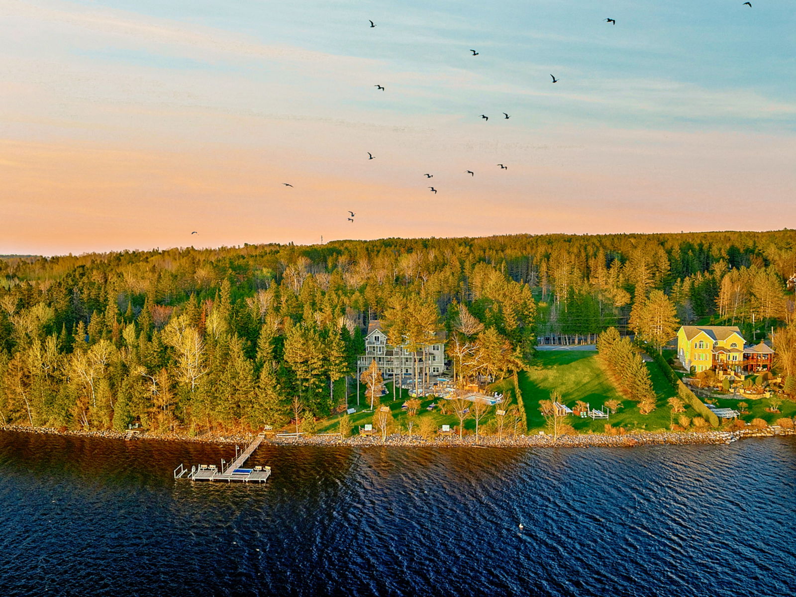 Gästrum Frontenac 593151