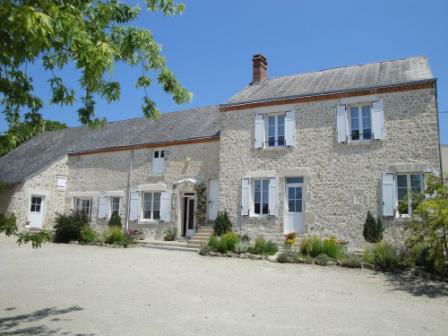 Bed And Breakfast Donnery 93402