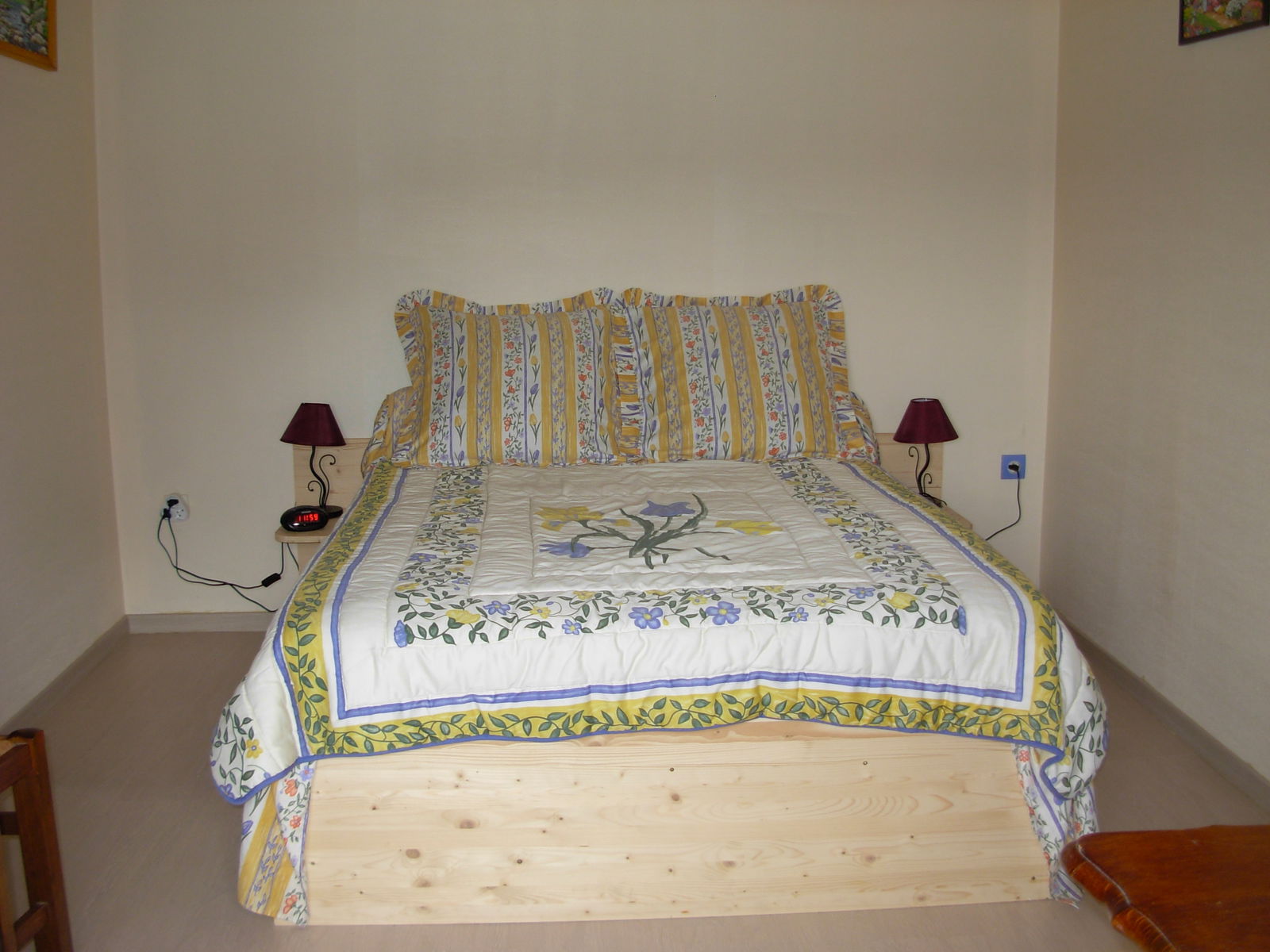 Onofhängeg Studio Saint-Loubouer 96822