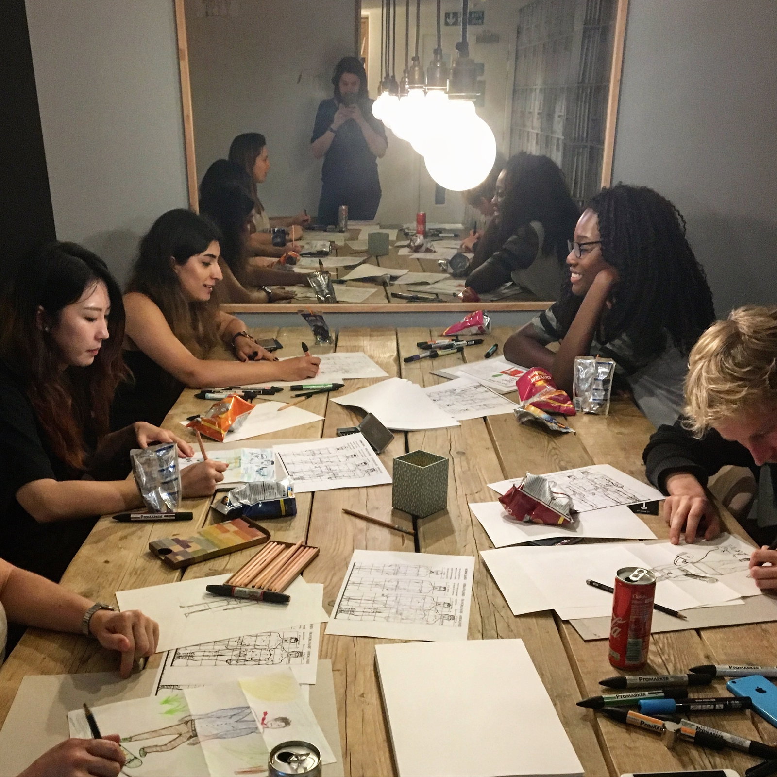 Colocatie London 181125