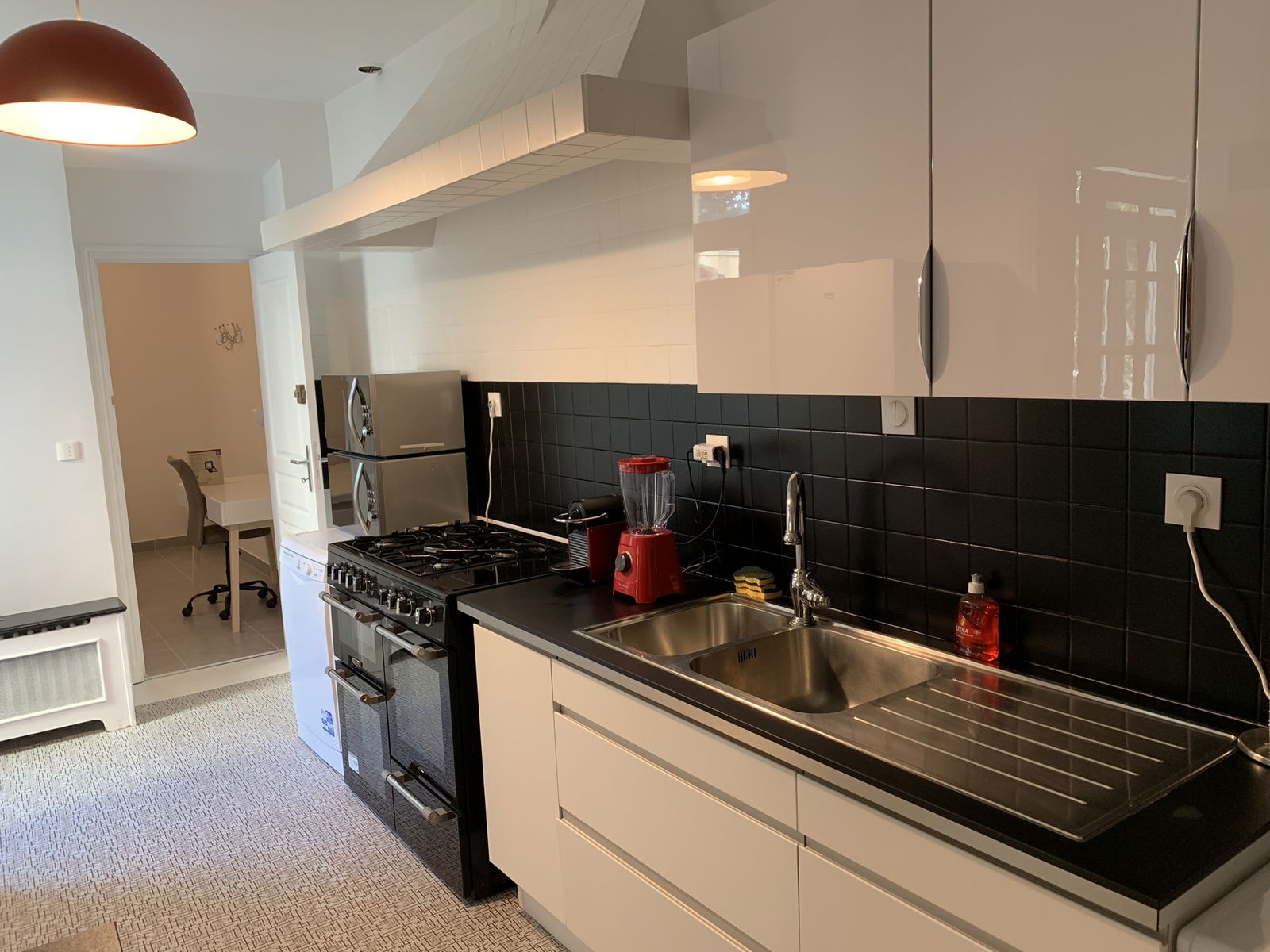 Colocatie Villeneuve-le-Roi 250173