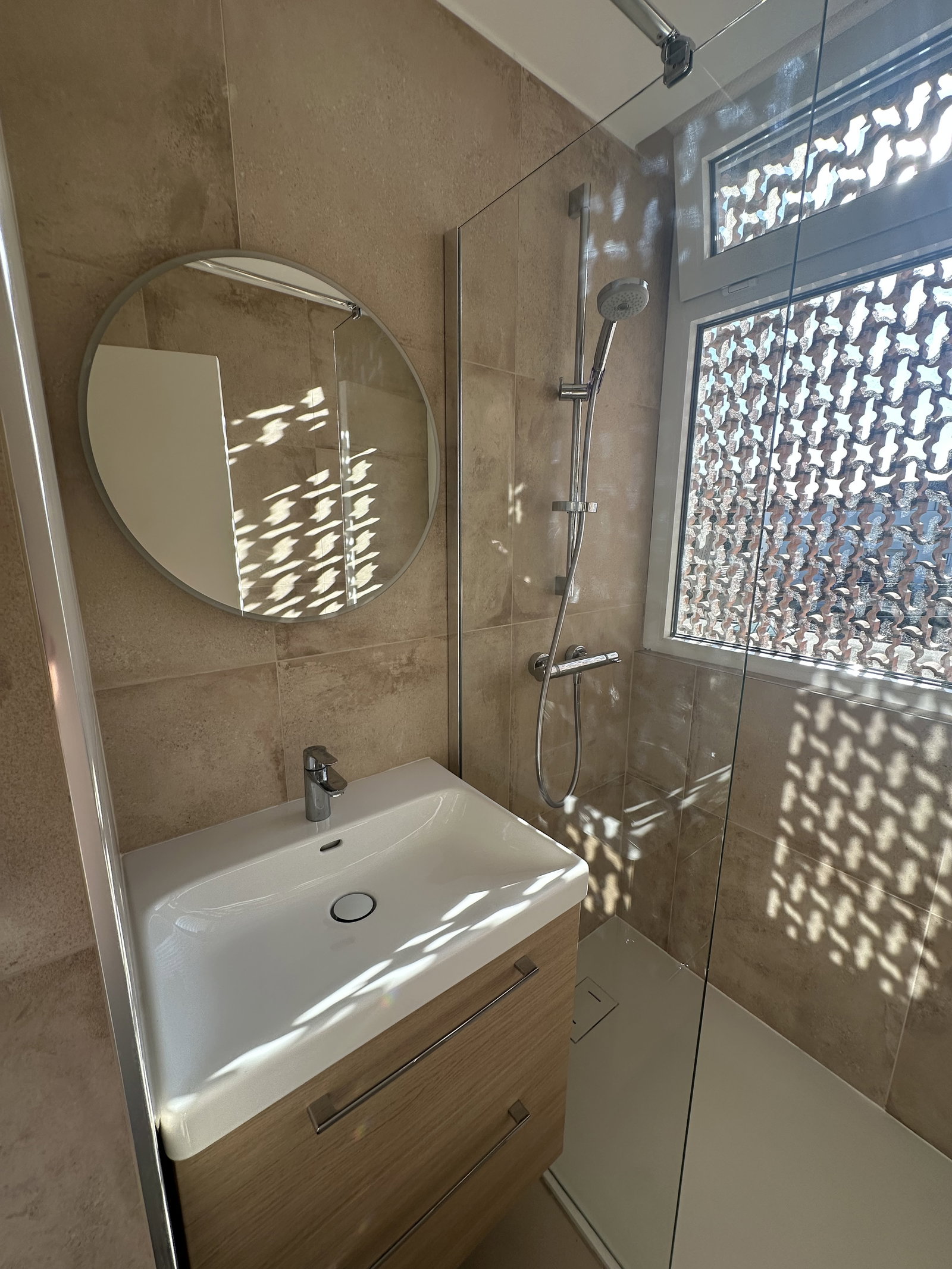 Colocatie Annemasse 664316