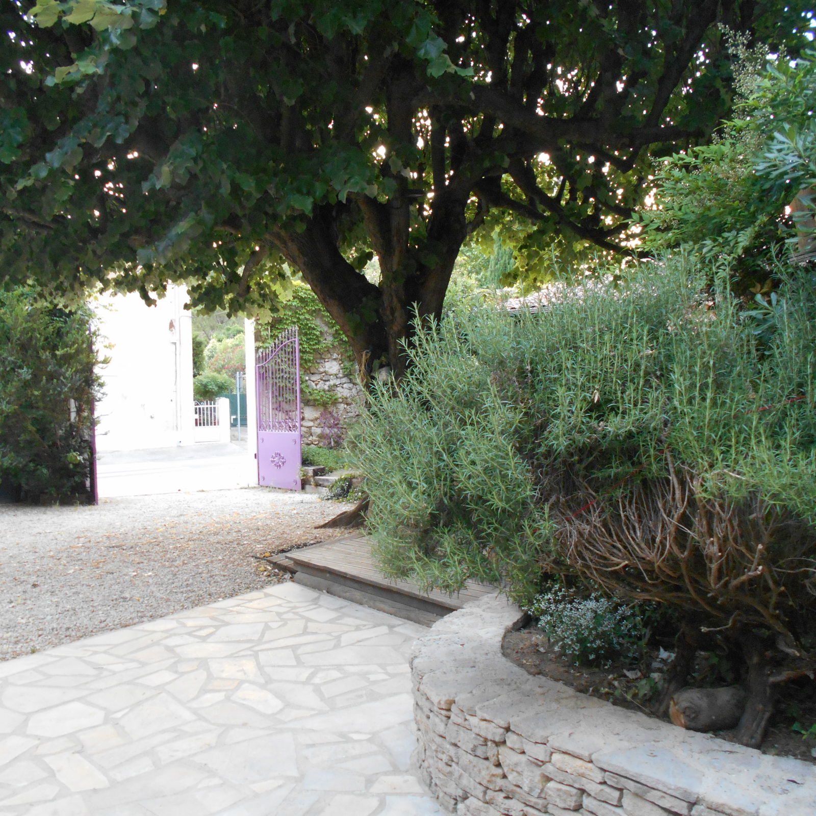 Bed And Breakfast Donzère 105972