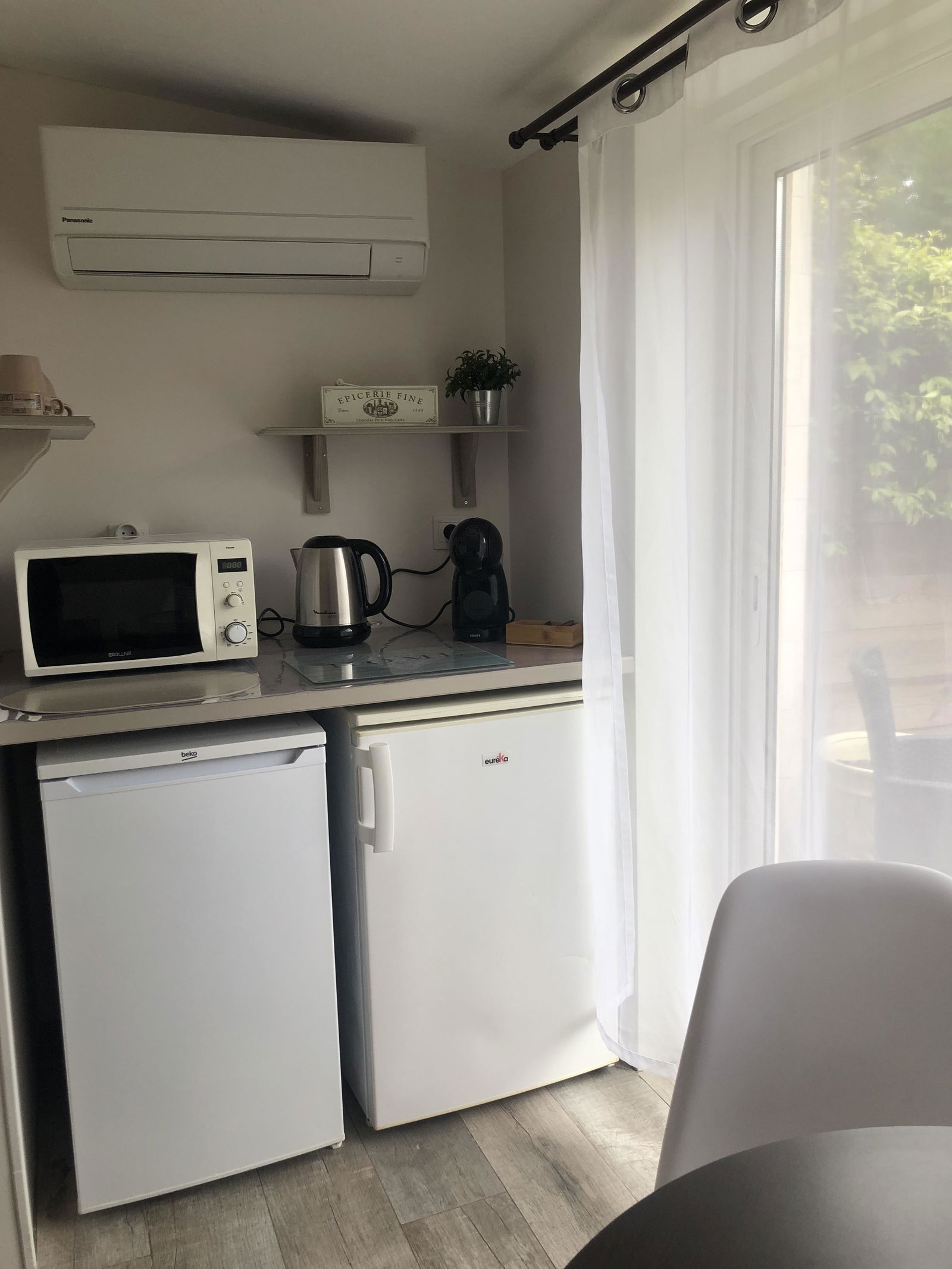 Homestay Pélissanne 190806