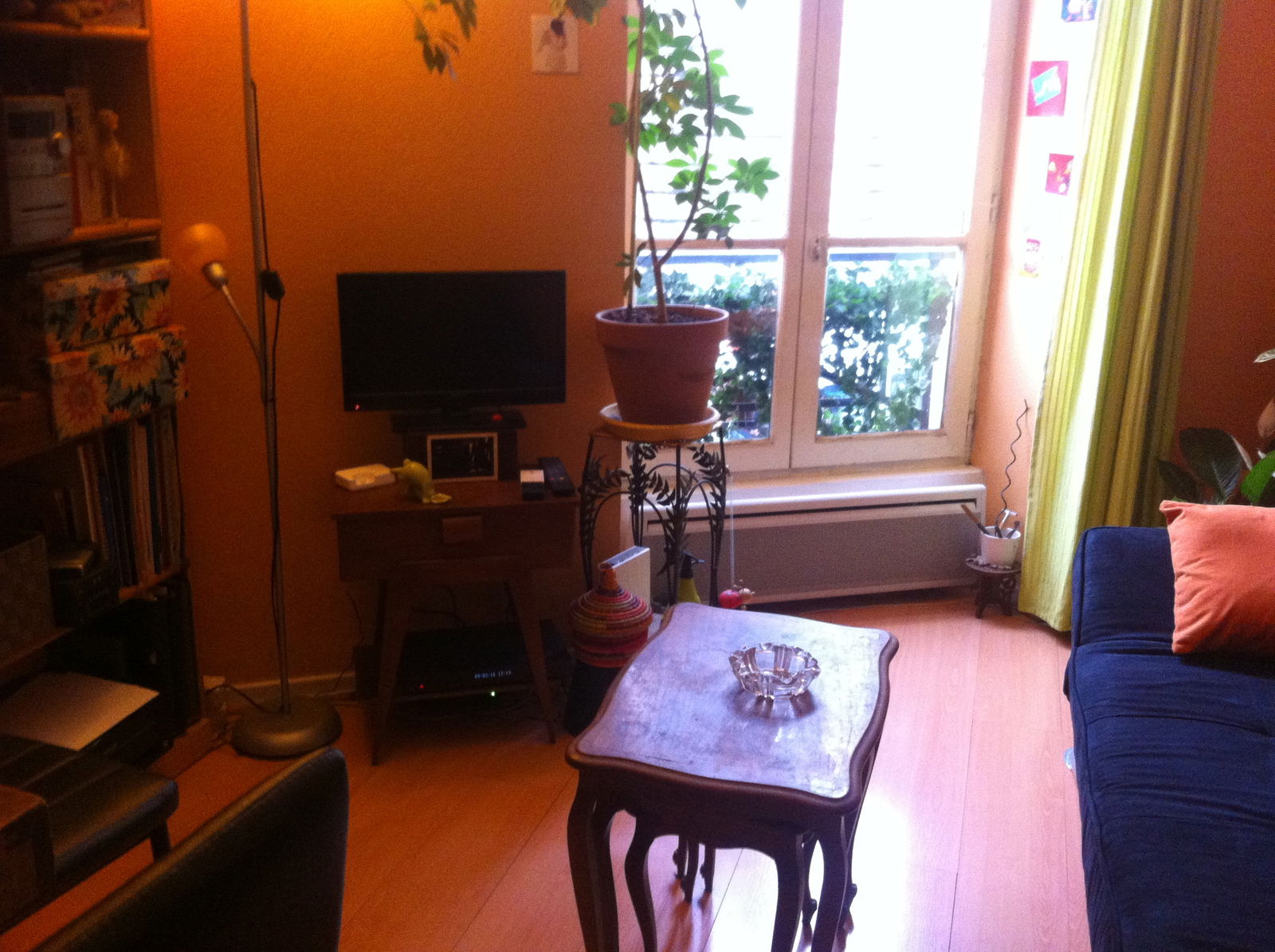Homestay Paris 125014
