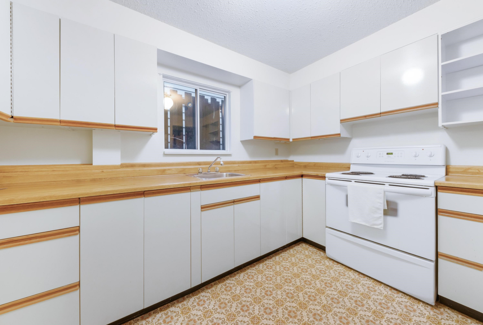 Hemvistelse North Vancouver 460904