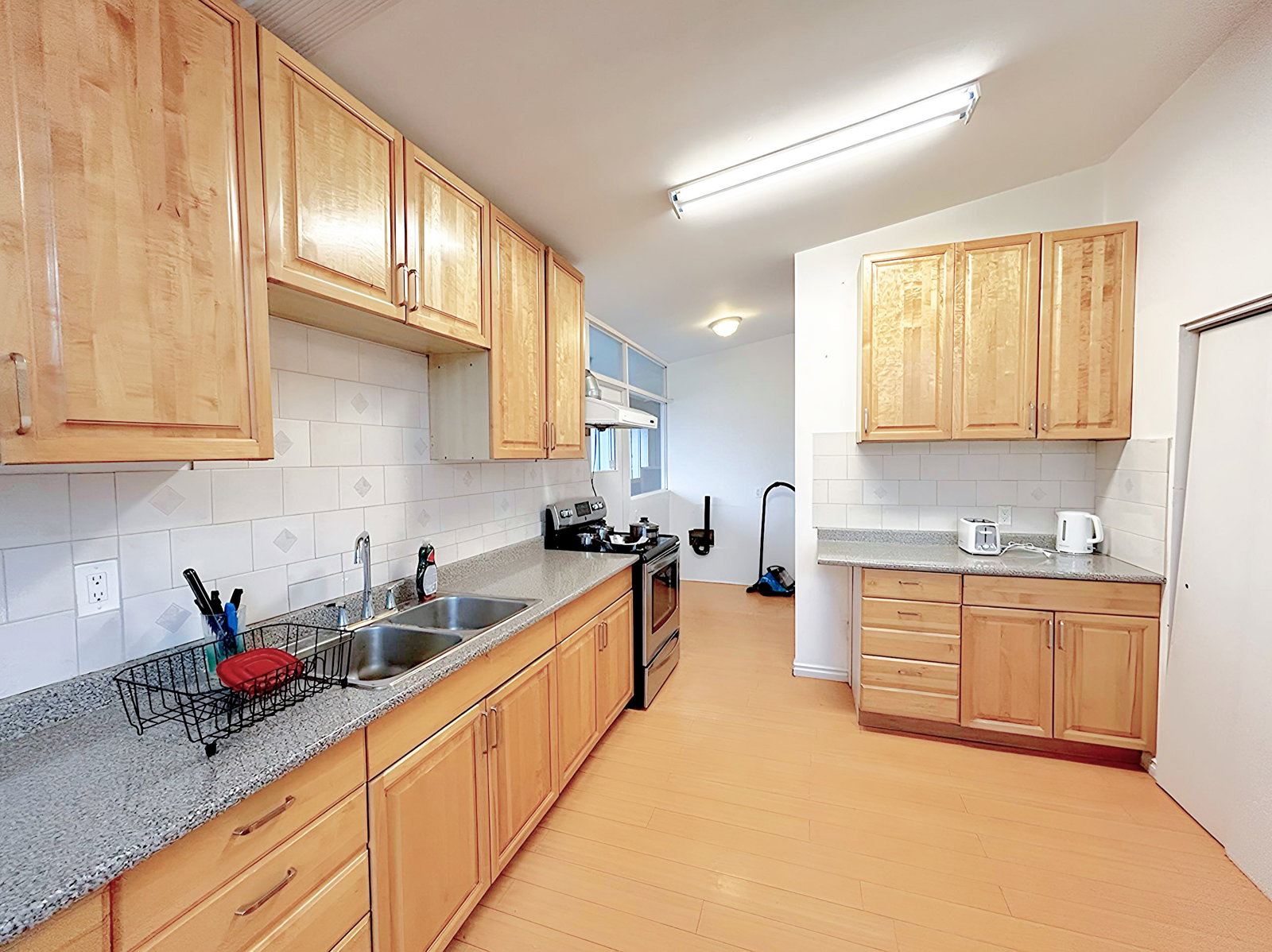 Coliving Coquitlam 670506