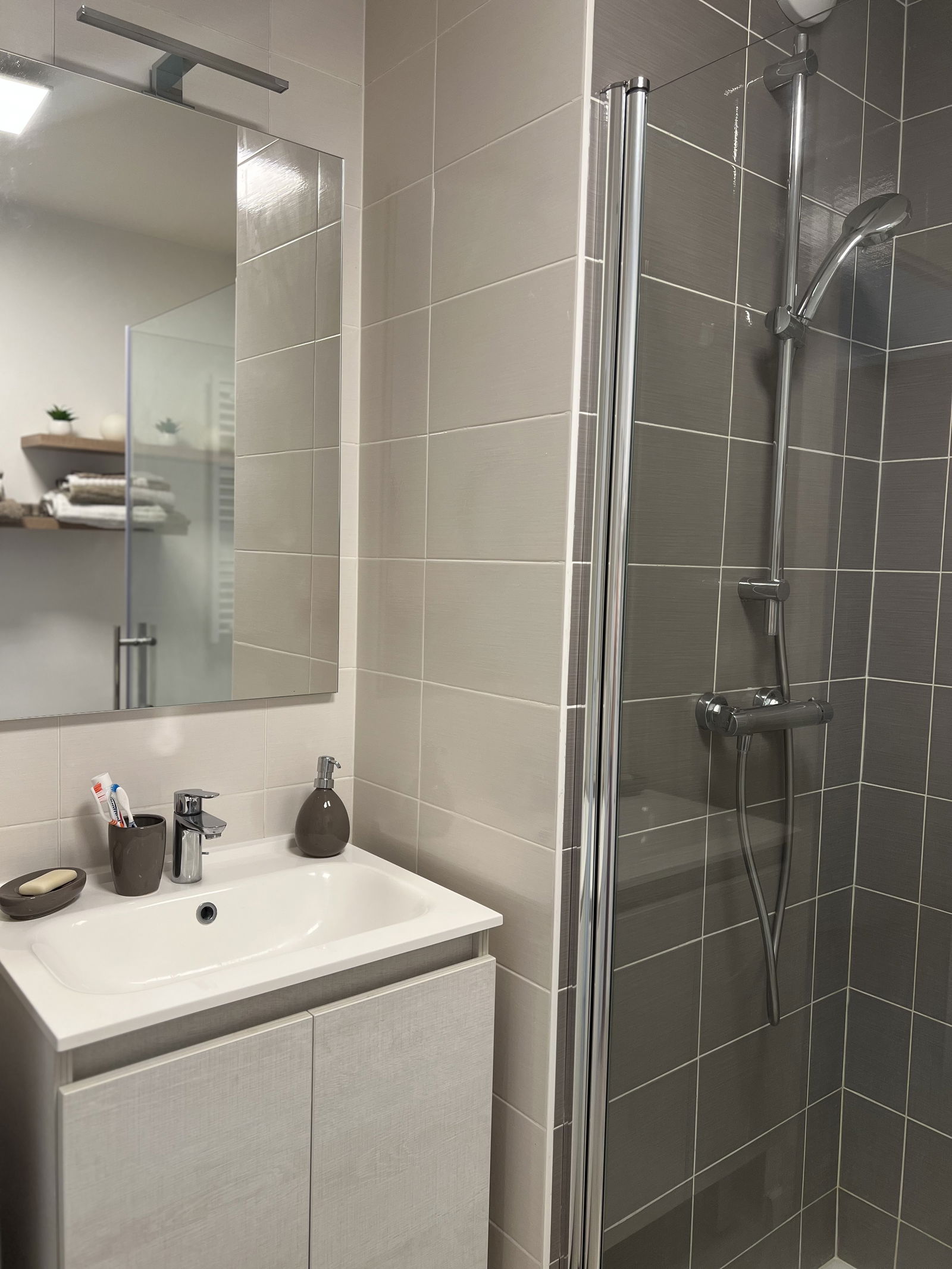 Homestay Saint-Gratien 512326