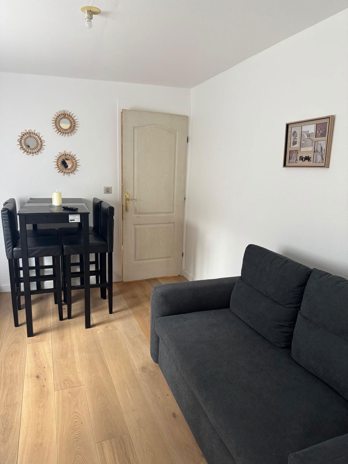 Homestay Écouen 609996