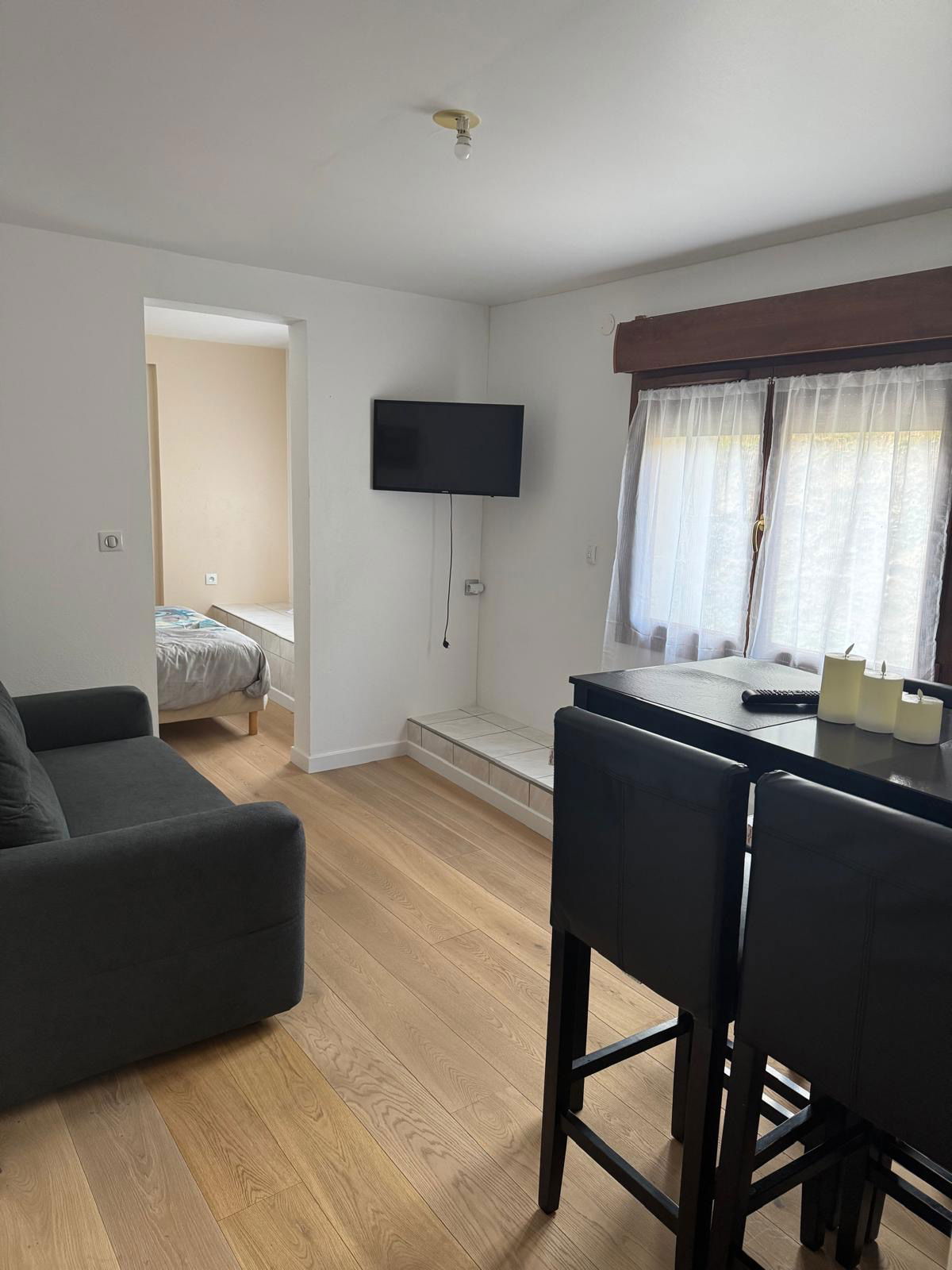 Homestay Écouen 609996