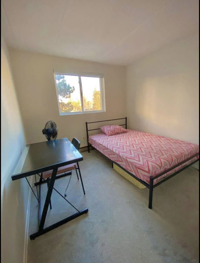 Homestay Oshawa 660011