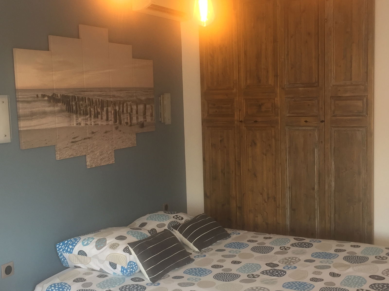 Independent Studio Villetelle 192839