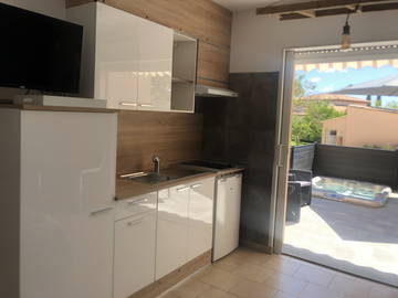 Logement Entier Villetelle 192839-5