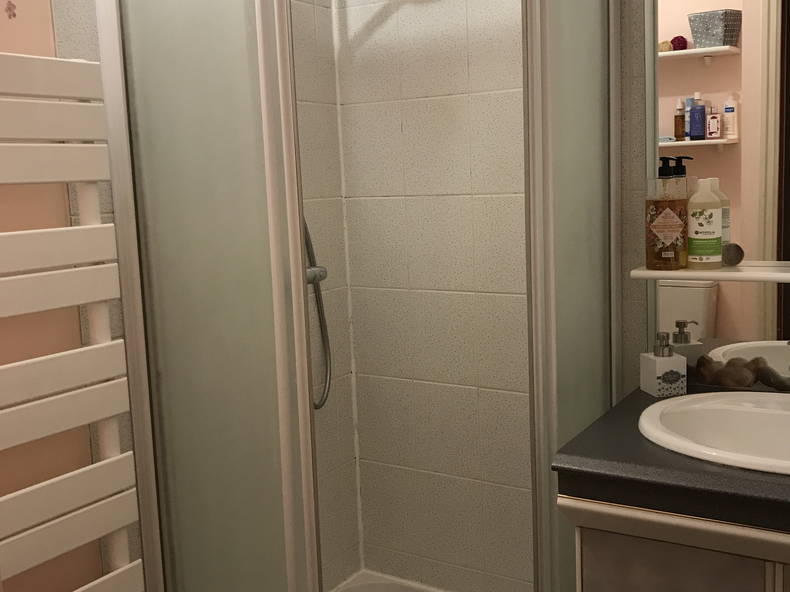 Homestay Avrillé 76391-4