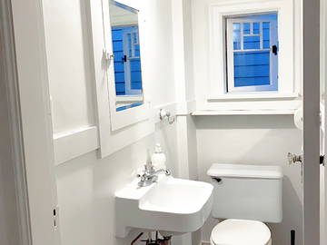 Coliving à louer à Vancouver - photo 8 : salle de bain-8