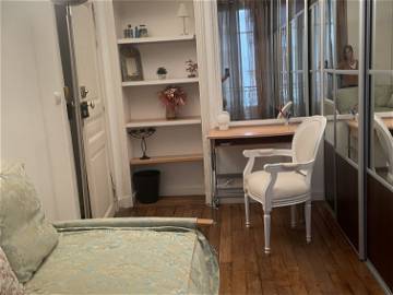 Roomlala | Private room for 2 Paris 5e Luxembourg