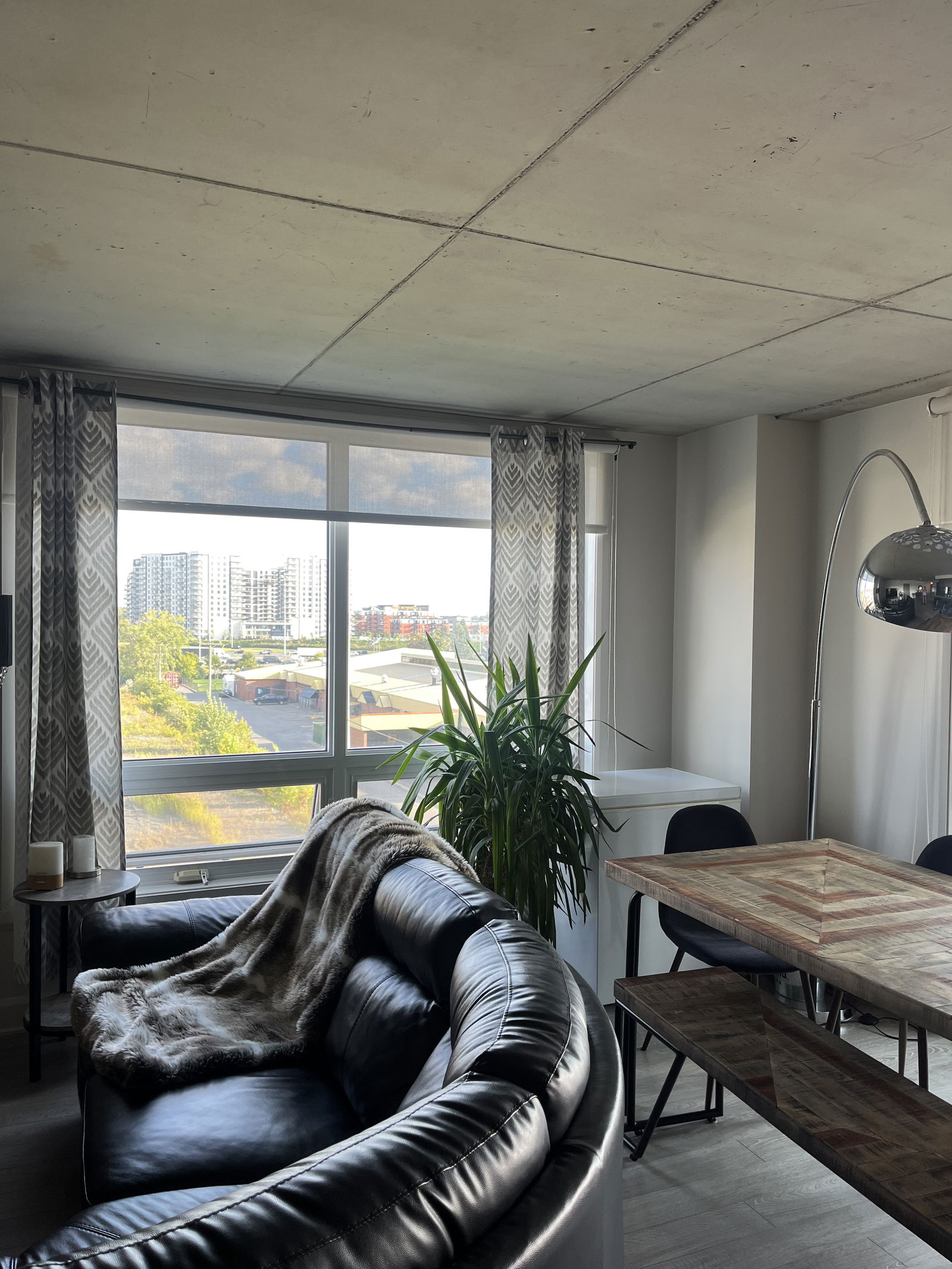 Homestay Laval 306663