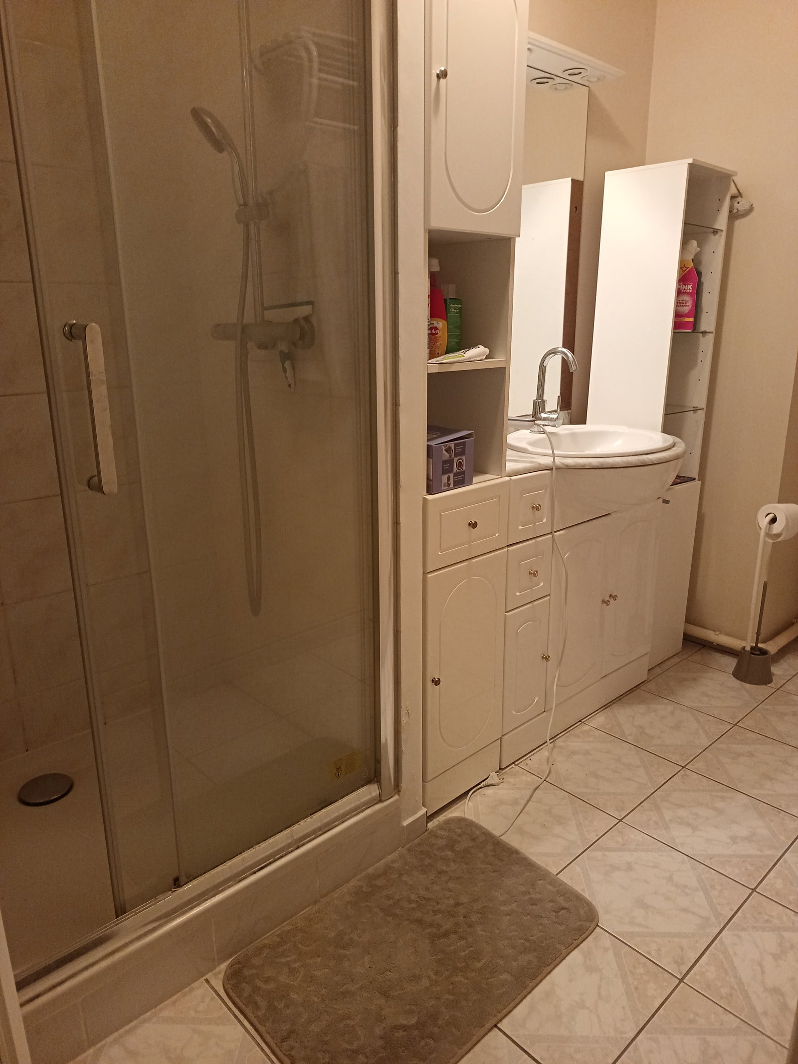 Homestay Noisy-le-Grand 664485