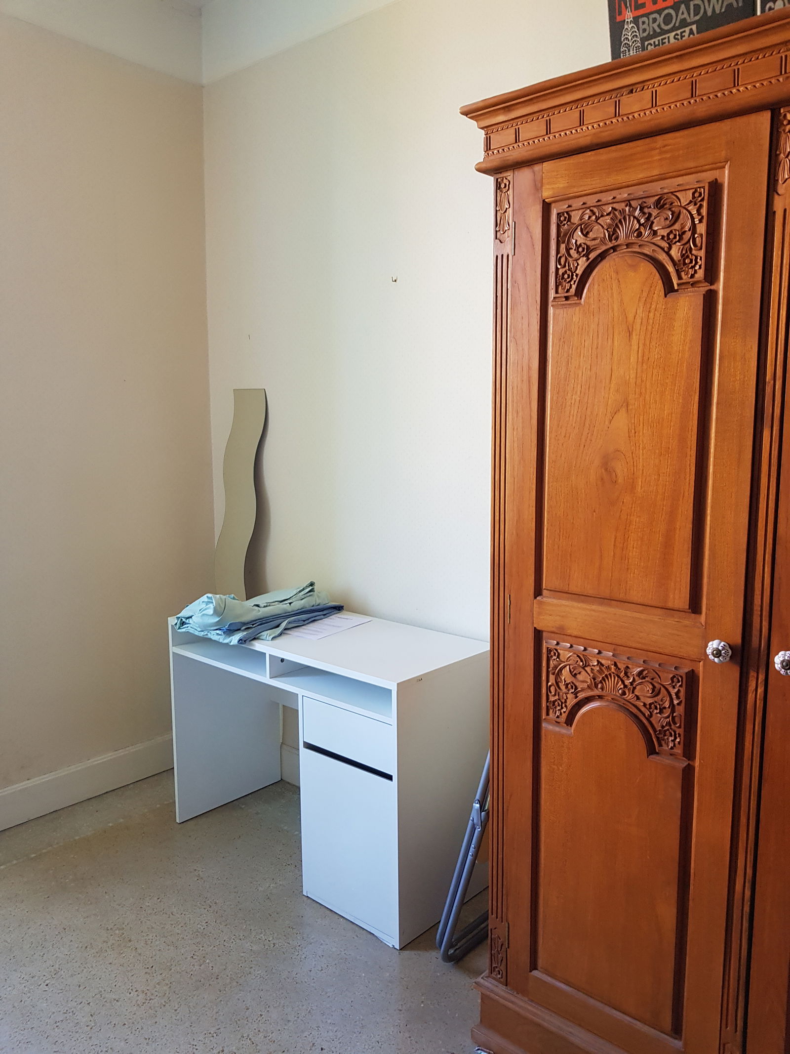 Homestay Avignon 230608