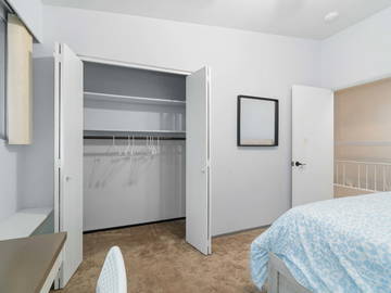 Homestay Coquitlam 641020-4