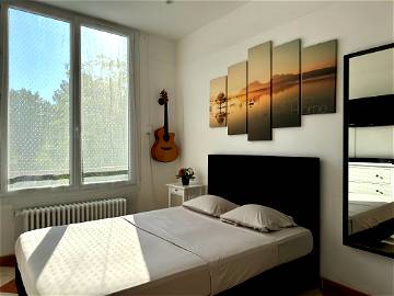 Roomlala | Private Room Of 12m2 At The Inhabitant