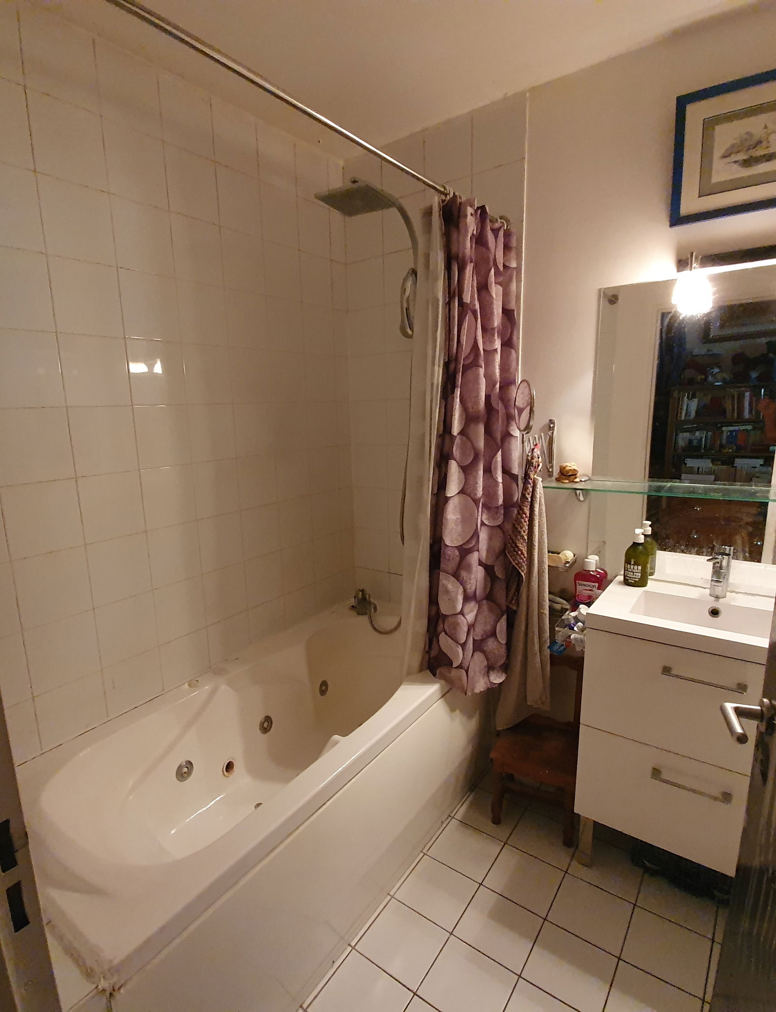 Homestay Paris 241011