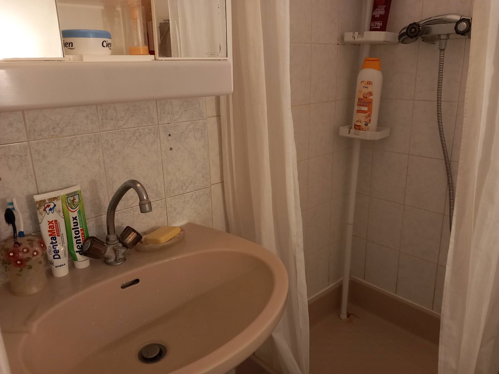 Homestay Paris 397603