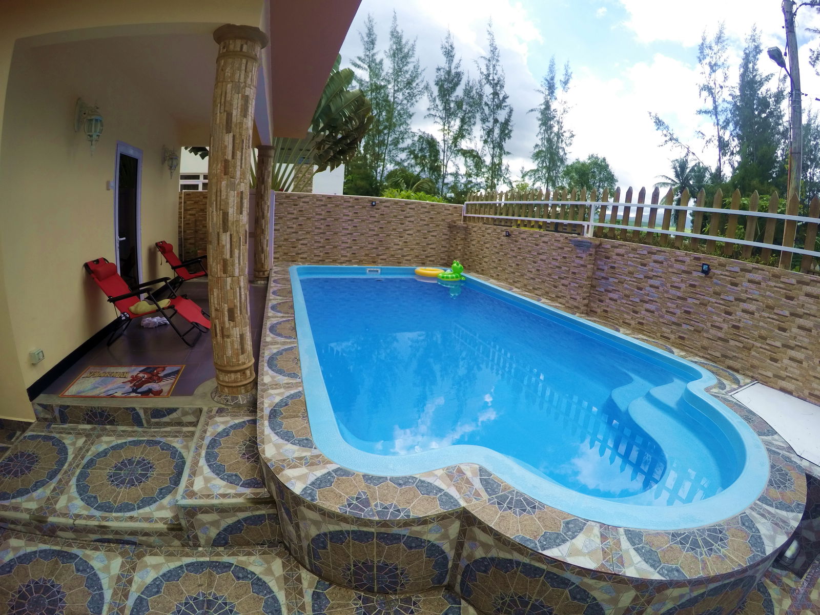 Homestay Surinam 202503