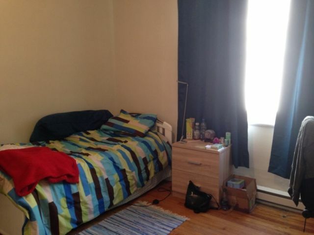 Colocação Montréal 131522