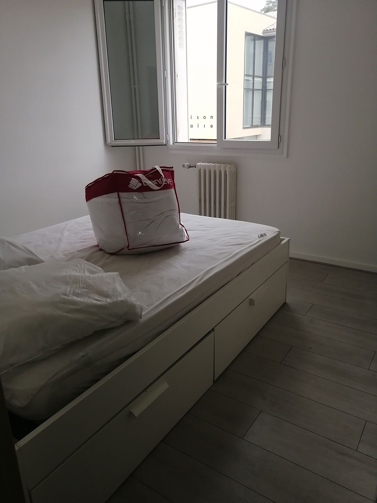 Colocação Poitiers 240474