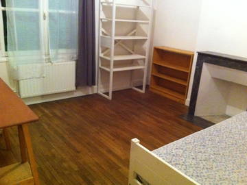 Roomlala | Procuro colega de quarto em apartamento