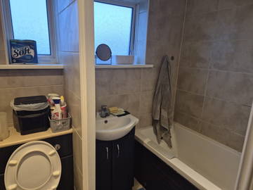 Coliving Swindon 659787-4