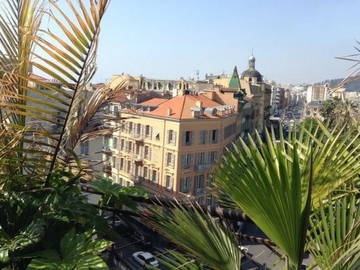 Roomlala | Proposta de alojamento partilhado no centro de Nice 