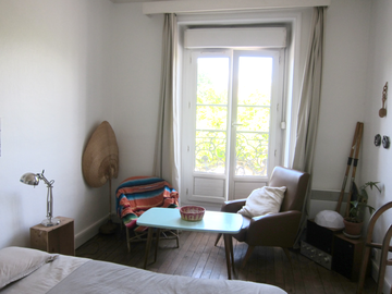 Roomlala | Prywatny pokój do wynajęcia na brzegu rzeki Erdre 
