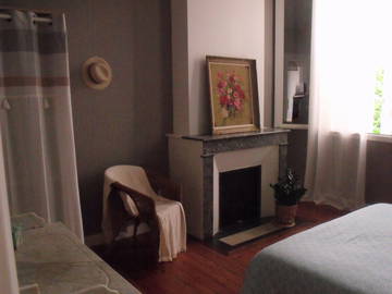 Roomlala | Prywatny pokój w domu mieszczańskim niedaleko Saint-Emilion