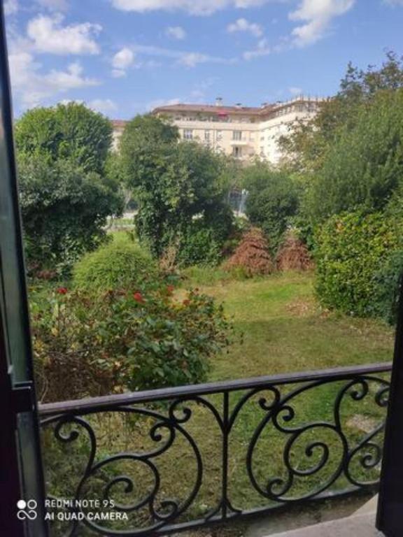 Pokoje Gościnne Deuil-la-Barre 417940