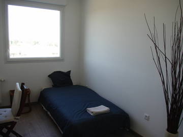 Roomlala | Prywatny pokój z indywidualnym garażem