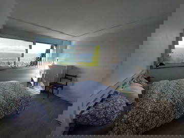 Roomlala | Przestronne, niezależne, umeblowane mieszkanie/parking