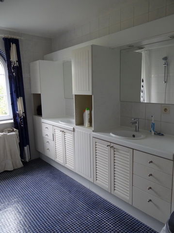 Kolokacja Wezembeek-Oppem 55972