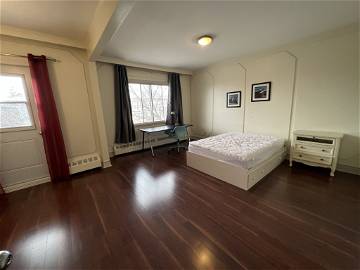 Roomlala | Przestronny pokój we wspaniałym apartamencie