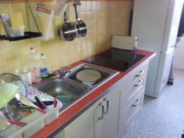 Roomlala | Przyjemne wspólne zakwaterowanie w Brequigny