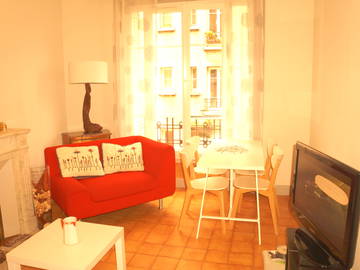 Roomlala | Przyjemny pokój do wynajęcia w 14. dzielnicy