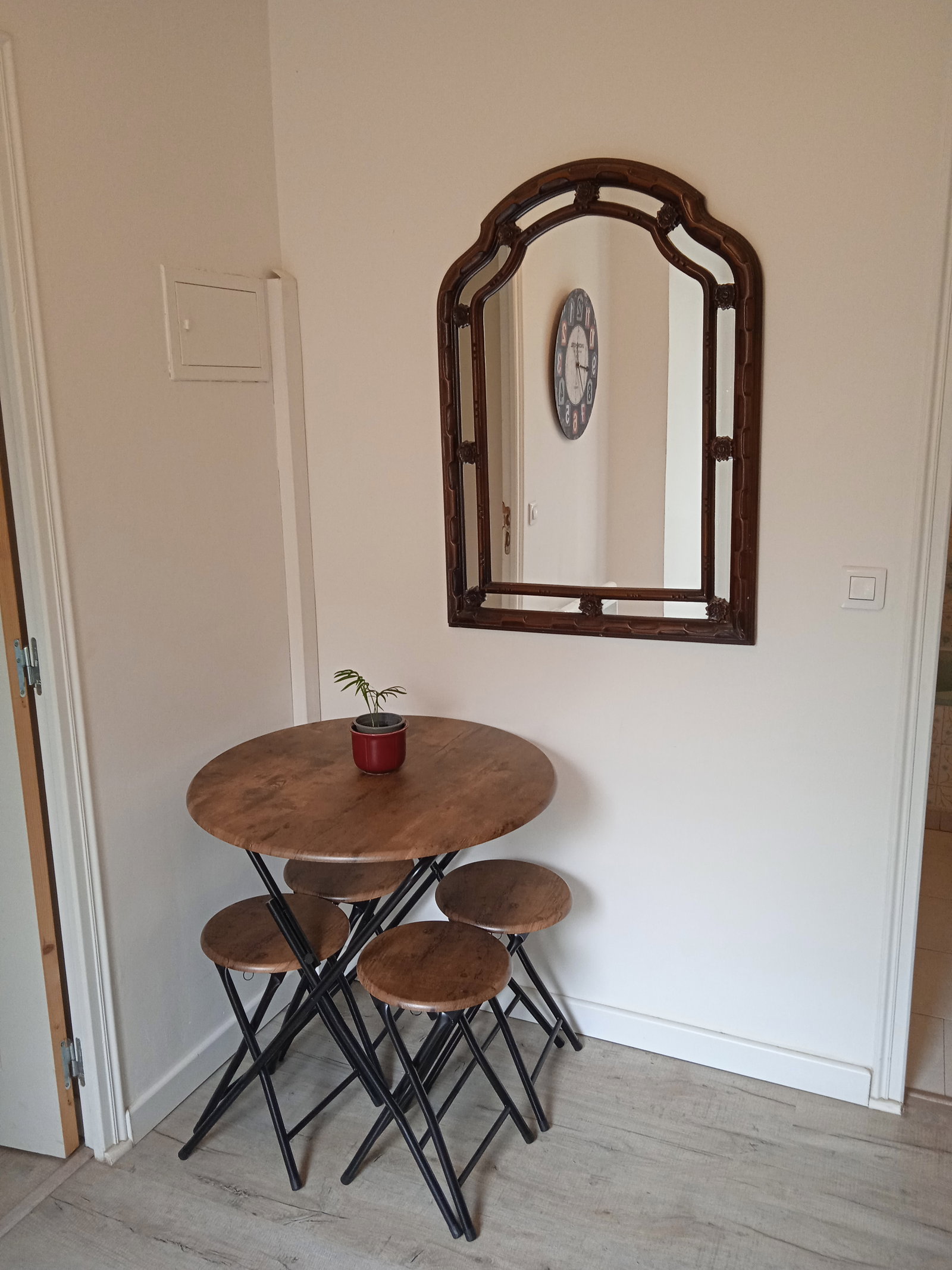 Cały Dom Firmi 250810