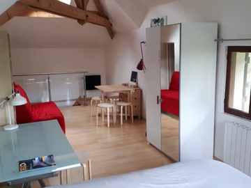 Roomlala | Przytulne mieszkanie w pobliżu kampusu - Ski