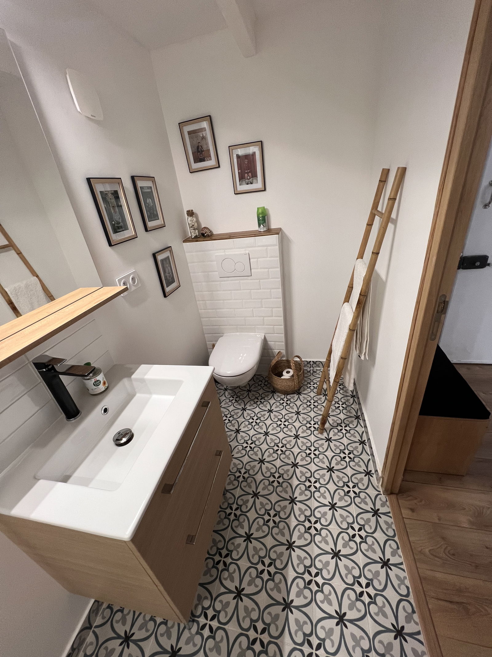 Niezależne Studio Fillinges 428335